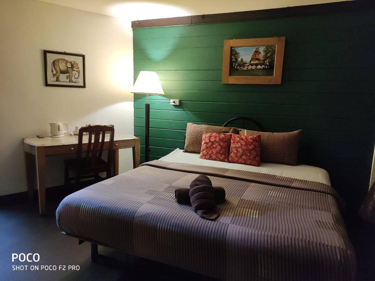 Tamarind Guesthouse Ayutthaya Eksteriør billede
