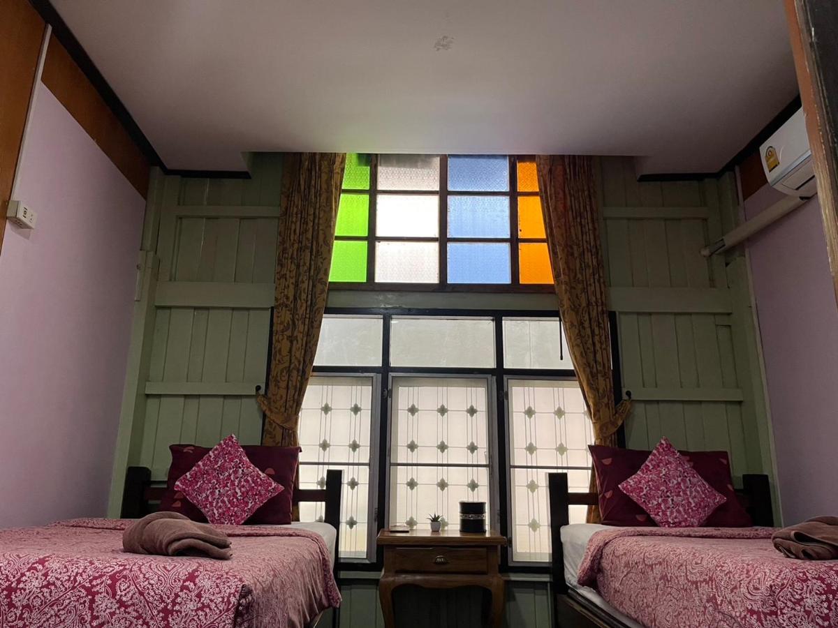 Tamarind Guesthouse Ayutthaya Eksteriør billede
